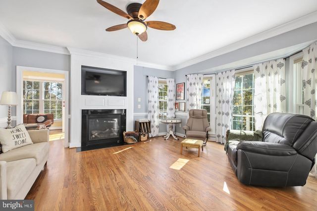 48 OLD CREEKSIDE RD, Fredericksburg, VA 22405