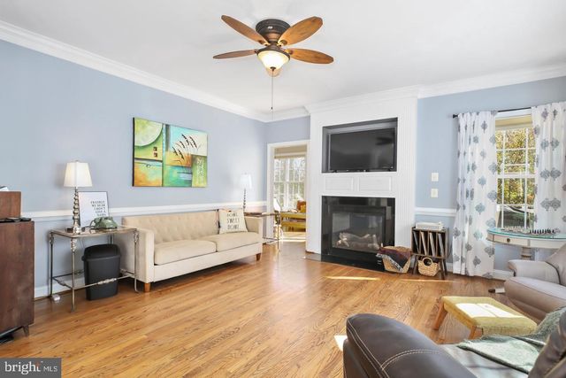 48 OLD CREEKSIDE RD, Fredericksburg, VA 22405