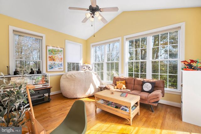 48 OLD CREEKSIDE RD, Fredericksburg, VA 22405