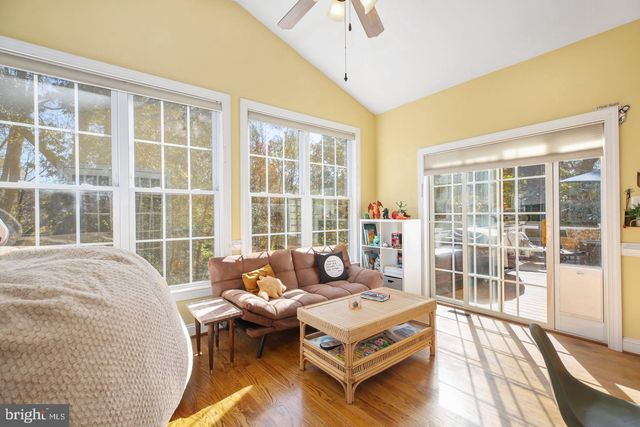 48 OLD CREEKSIDE RD, Fredericksburg, VA 22405
