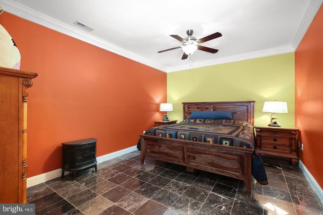 48 OLD CREEKSIDE RD, Fredericksburg, VA 22405