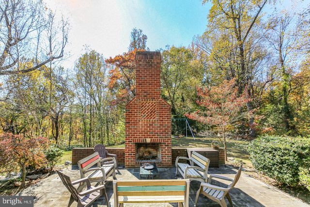 48 OLD CREEKSIDE RD, Fredericksburg, VA 22405