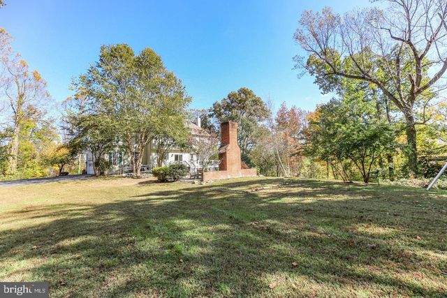 48 OLD CREEKSIDE RD, Fredericksburg, VA 22405