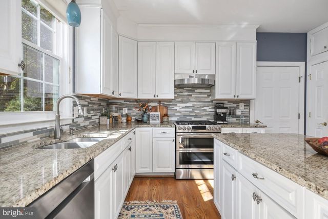 48 OLD CREEKSIDE RD, Fredericksburg, VA 22405