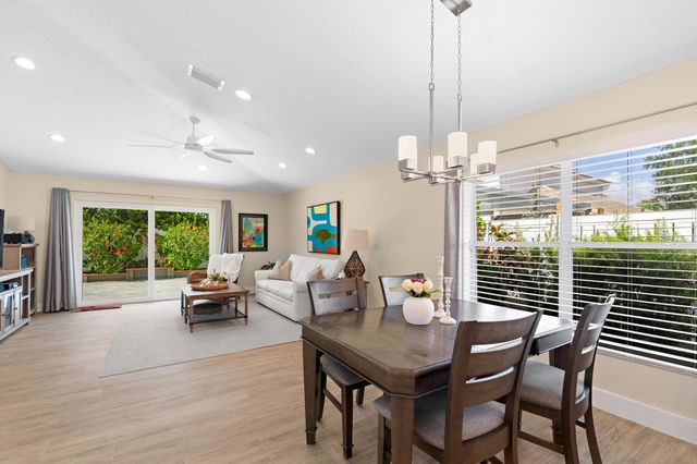 1142 Canoe Point, Delray Beach, FL 33444