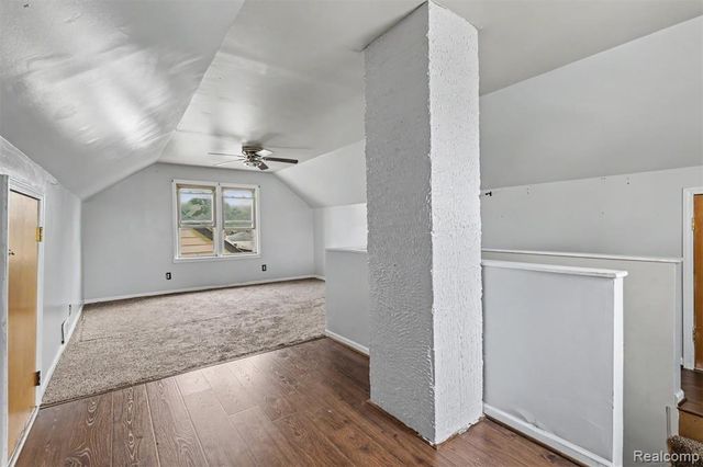 1423 Cicotte Avenue, Lincoln Park, MI 48146