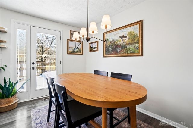 2211 Manton Drive, Miamisburg, OH 45342