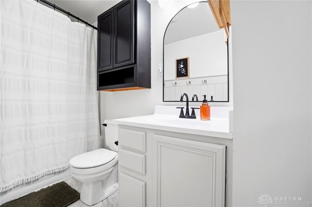 2211 Manton Drive, Miamisburg, OH 45342