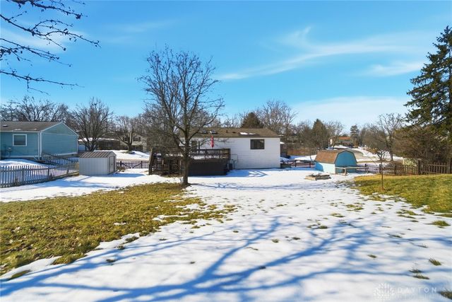 2211 Manton Drive, Miamisburg, OH 45342