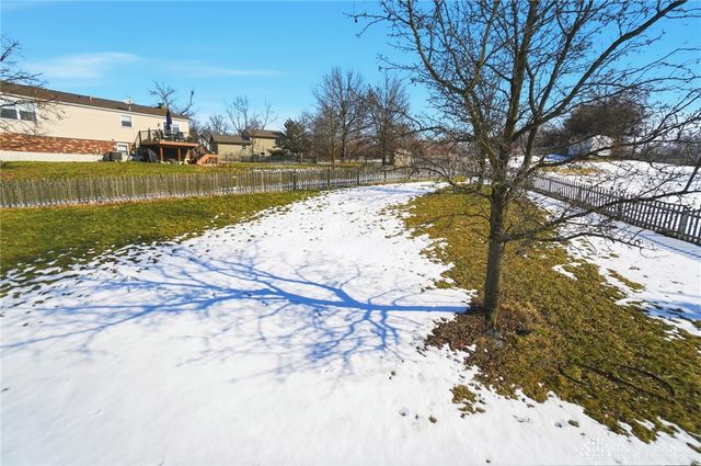 2211 Manton Drive, Miamisburg, OH 45342