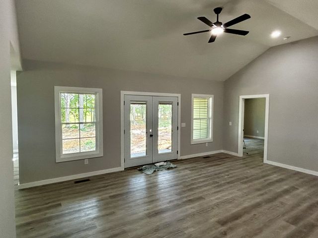 1252 Vickie Ln, Portland, TN 37148