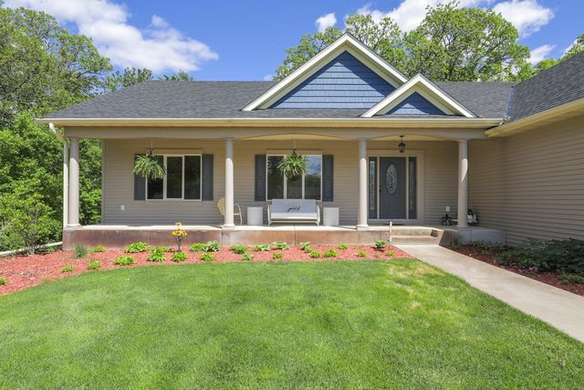 19611 Flamingo Street NW, Oak Grove, MN 55011