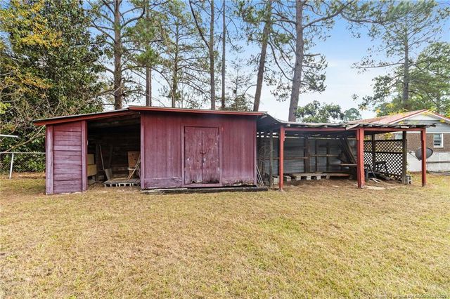 6042 McDougal Drive, Fayetteville, NC 28304