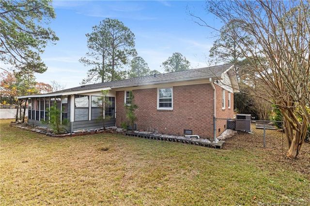 6042 McDougal Drive, Fayetteville, NC 28304