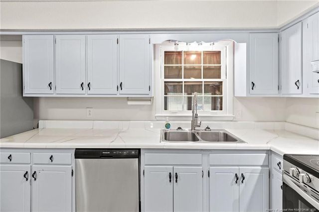 6042 McDougal Drive, Fayetteville, NC 28304