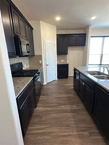 9931 Swindale Ridge Lane, Houston, TX 77044