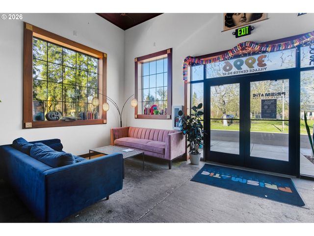 1811 COUSTEAU Loop Se, Salem, OR 97302