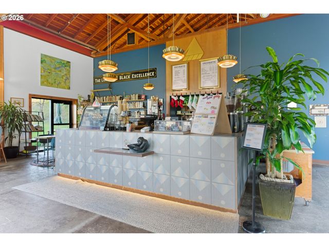 1811 COUSTEAU Loop Se, Salem, OR 97302