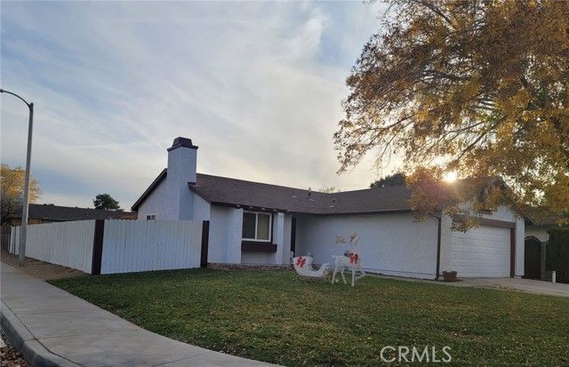 3108 E Avenue R4, Palmdale, CA 93550
