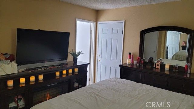 3108 E Avenue R4, Palmdale, CA 93550