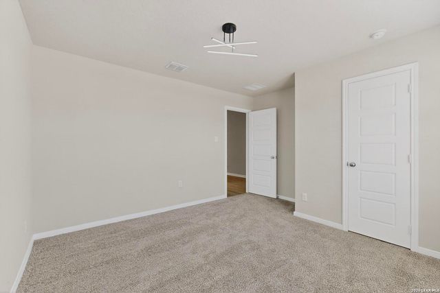 1160 WATER VLY, Seguin, TX 78155