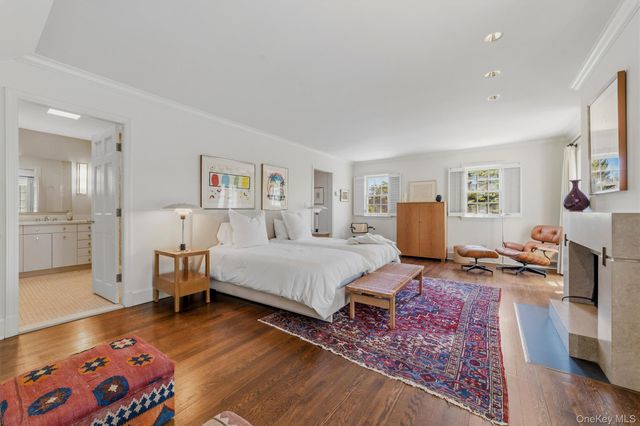 6 Hillair Circle, White Plains, NY 10605