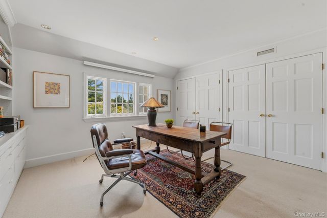 6 Hillair Circle, White Plains, NY 10605