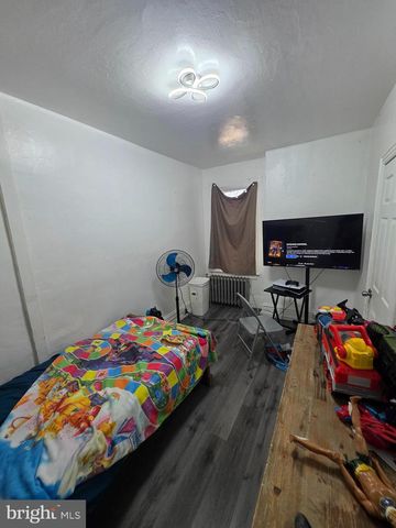 64 WASHINGTON ST, Trenton, NJ 08611