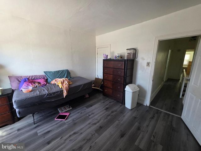 64 WASHINGTON ST, Trenton, NJ 08611