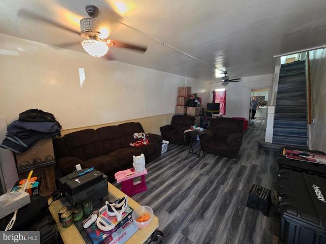 64 WASHINGTON ST, Trenton, NJ 08611