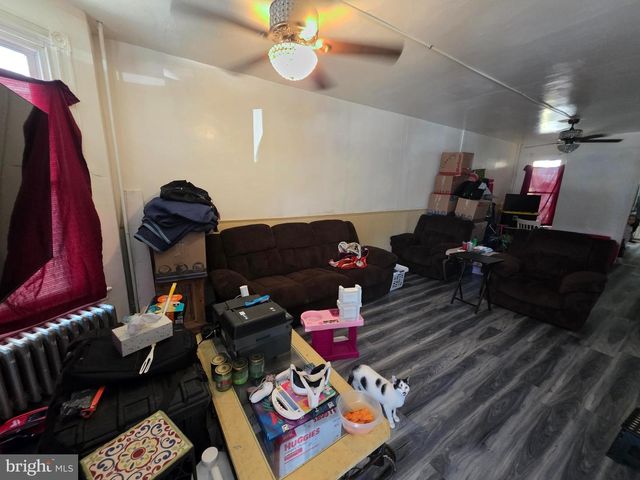 64 WASHINGTON ST, Trenton, NJ 08611