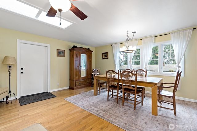 70 N Harrison Avenue, Hoodsport, WA 98548