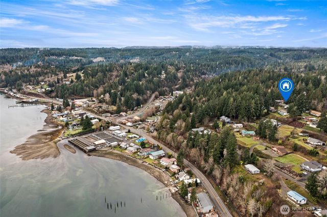 70 N Harrison Avenue, Hoodsport, WA 98548