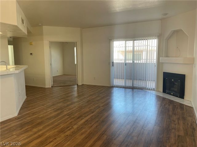 3605 Spanish Butterfly Street 202, Las Vegas, NV 89108