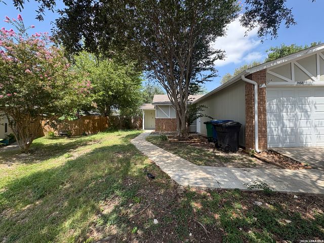14527 Waddesdon Bluff, San Antonio, TX 78233
