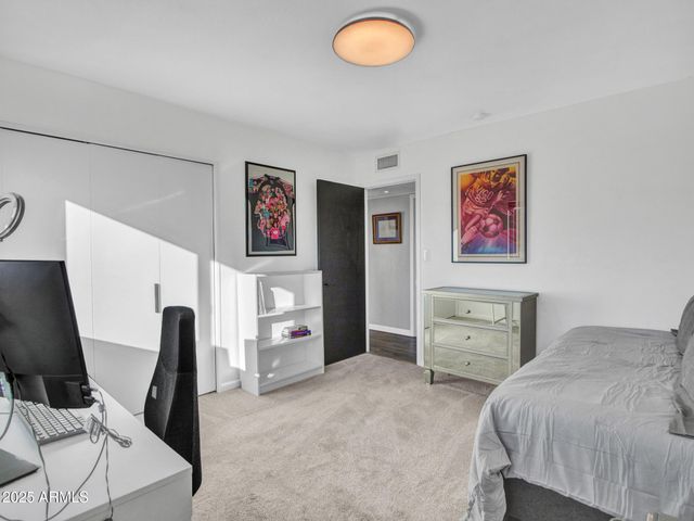 3010 E YUCCA Street, Phoenix, AZ 85028