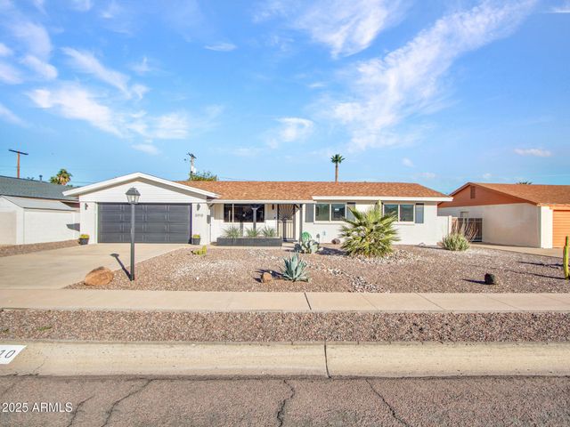 3010 E YUCCA Street, Phoenix, AZ 85028