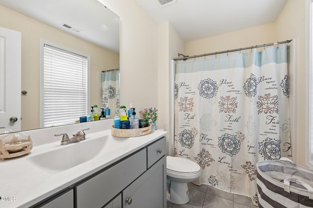 76 Cozy Brook Court, Clayton, NC 27520