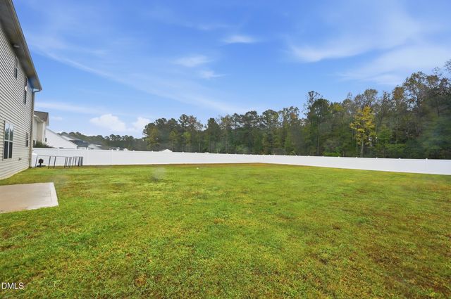 76 Cozy Brook Court, Clayton, NC 27520