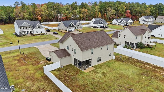 76 Cozy Brook Court, Clayton, NC 27520