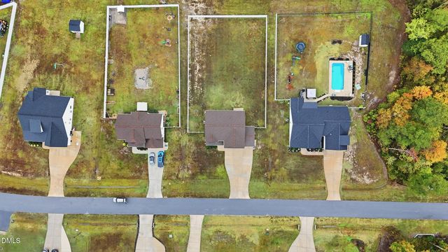 76 Cozy Brook Court, Clayton, NC 27520