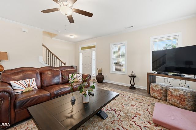 76 Cozy Brook Court, Clayton, NC 27520