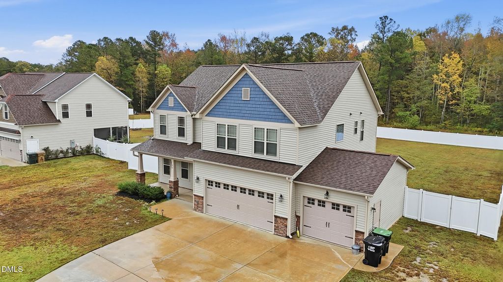 76 Cozy Brook Court, Clayton, NC 27520