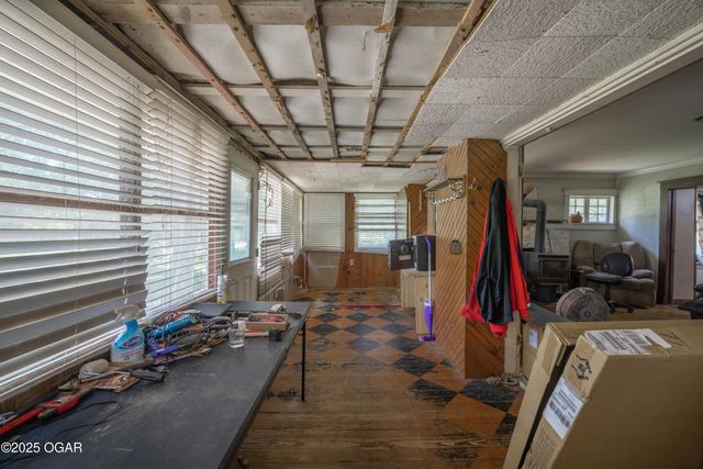 1021 Glendale Road, Joplin, MO 64804