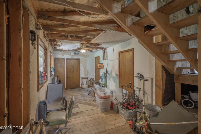 1021 Glendale Road, Joplin, MO 64804