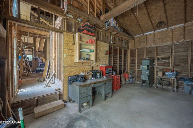 1021 Glendale Road, Joplin, MO 64804
