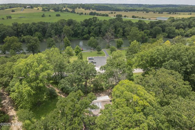 1021 Glendale Road, Joplin, MO 64804