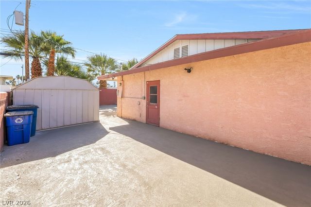 2163 Golden Arrow Drive, Las Vegas, NV 89169