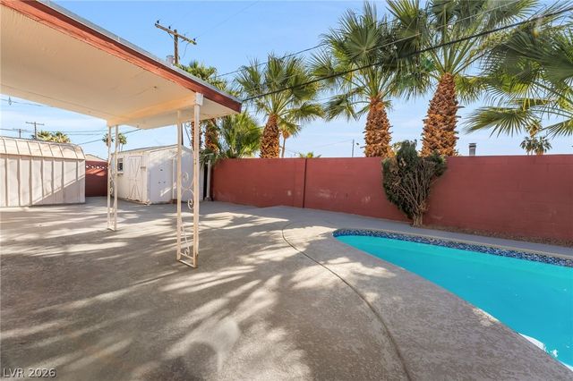 2163 Golden Arrow Drive, Las Vegas, NV 89169