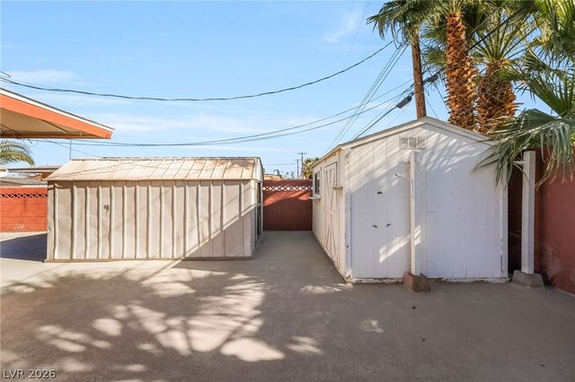 2163 Golden Arrow Drive, Las Vegas, NV 89169